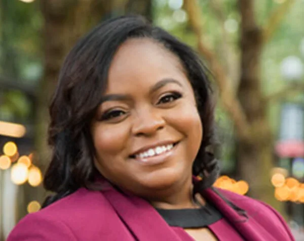 Michelle Merriweather Aspect Ratio 370 294