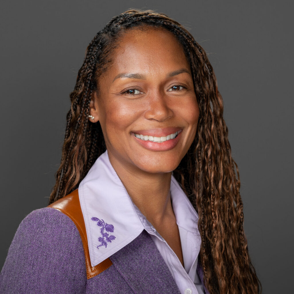 Headshot From Hte Puget Sound Business Journals Women Who Leads By Crain Photographyheadshot From Hte Puget Sound Business Journals Women Who Leads By Crain Photography